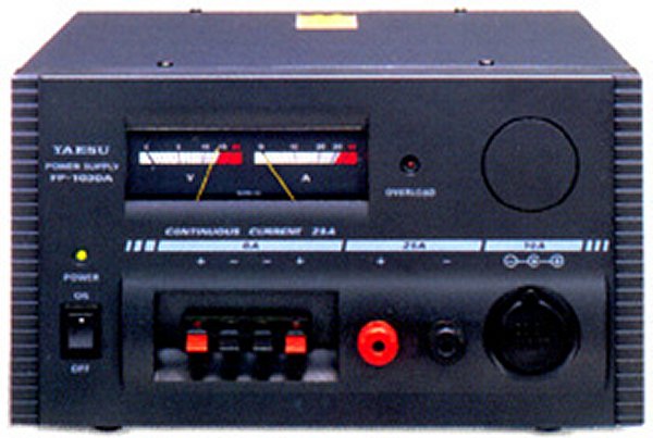 Yaesu FP-1030A